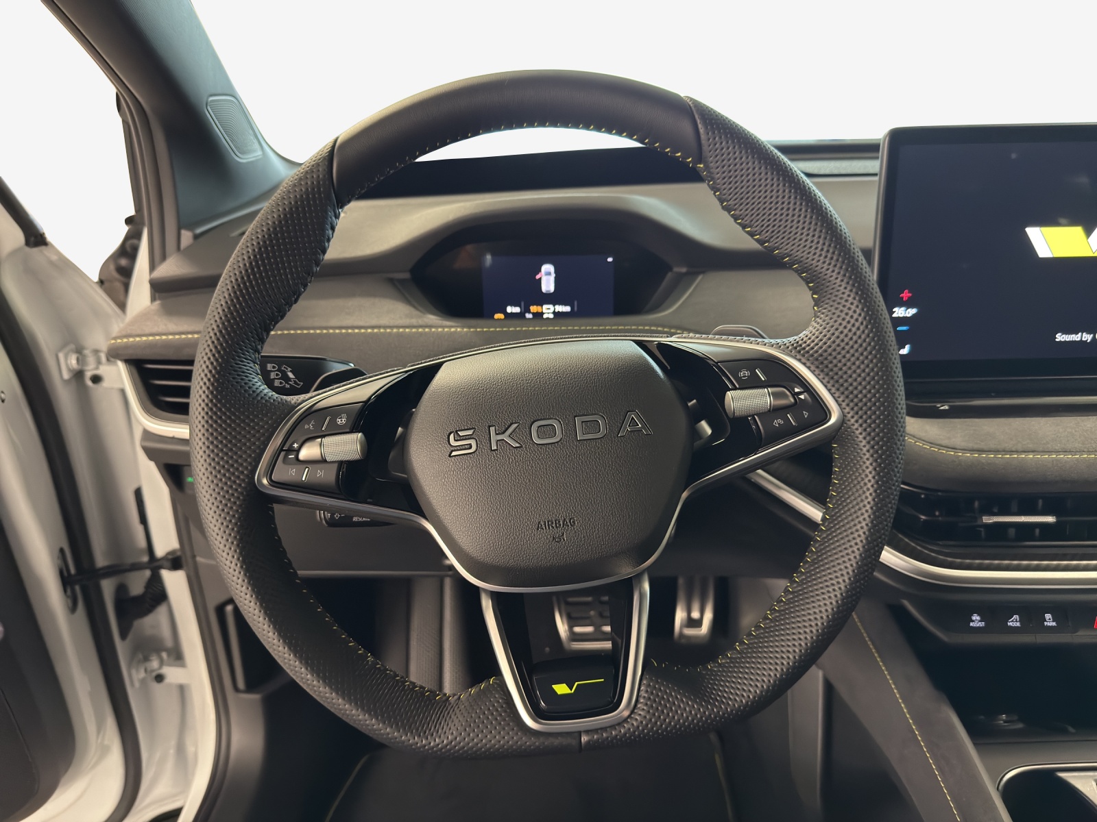 SKODA Elroq RS 4x4-image-9