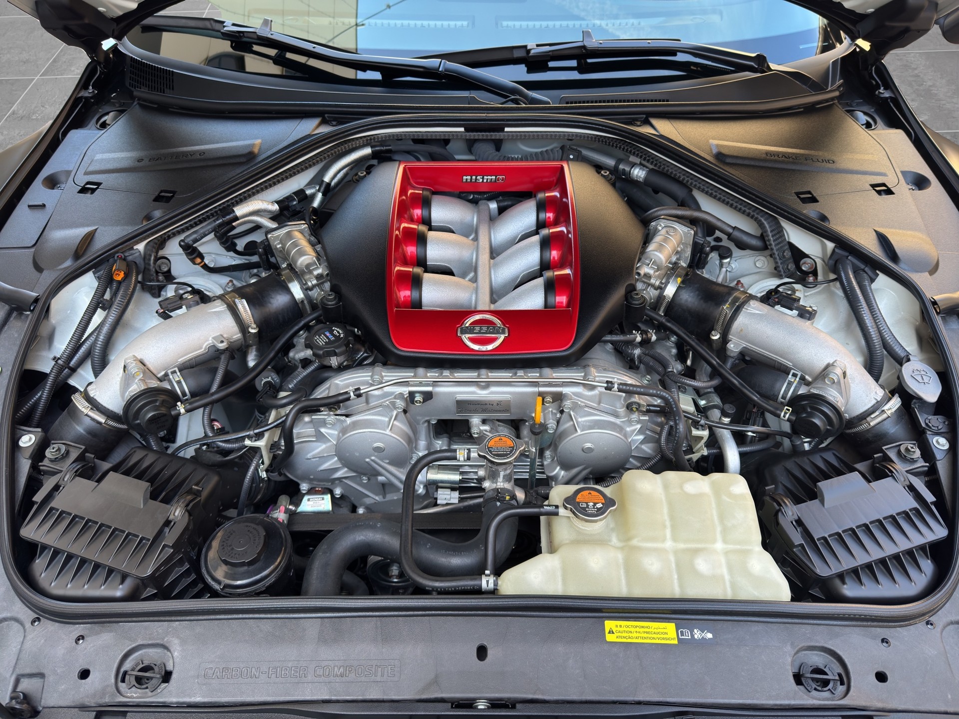 NISSAN GT-R 3.8 V6 BiT *Nismo*-image-25