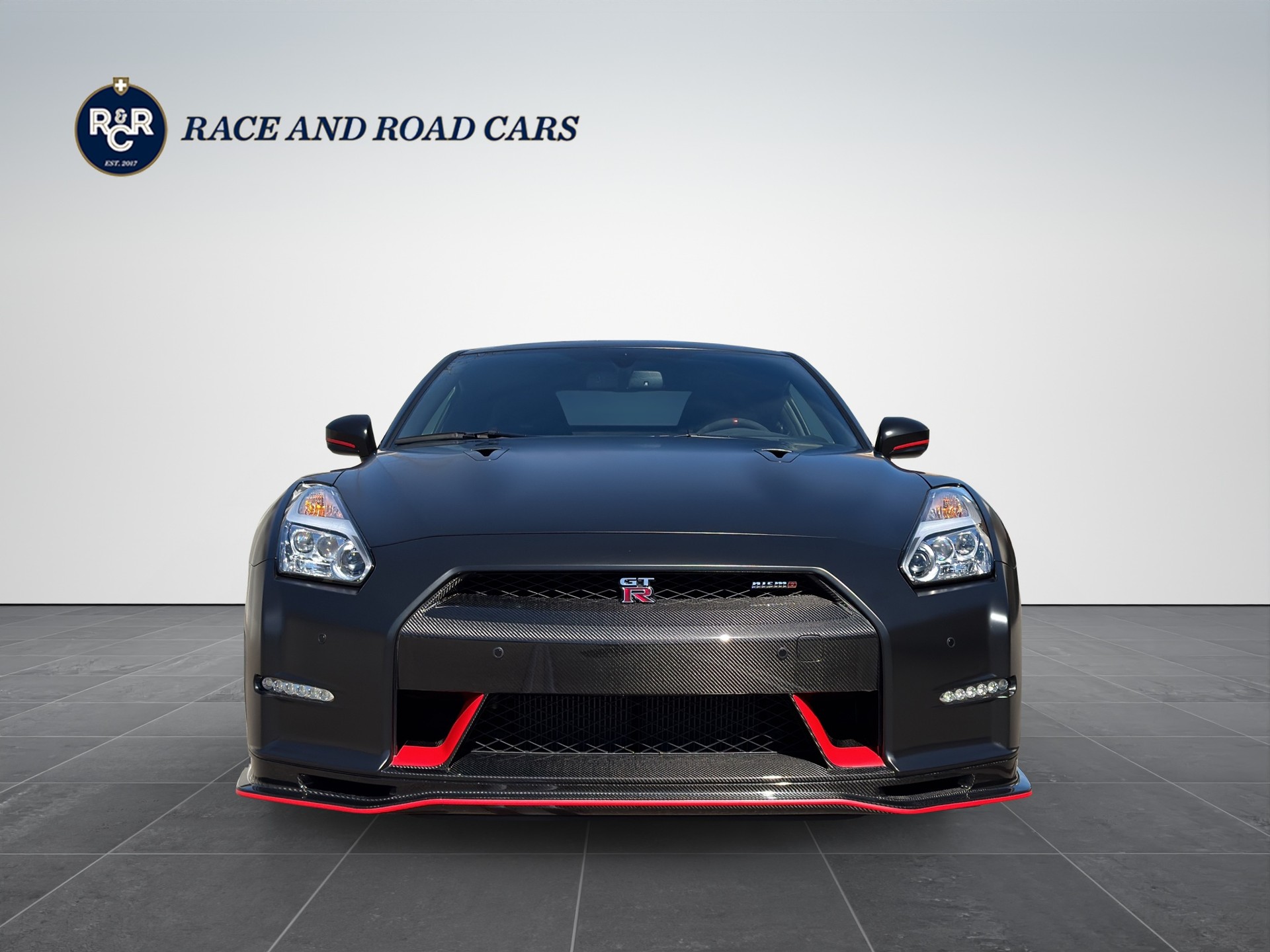 NISSAN GT-R 3.8 V6 BiT *Nismo*-image-1