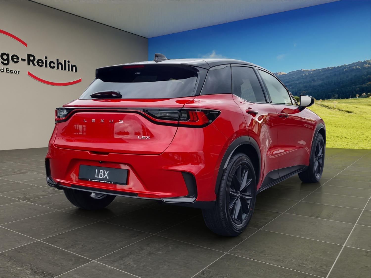 LEXUS LBX 1.5 Hybrid Vibrant Edition AWD-image-6