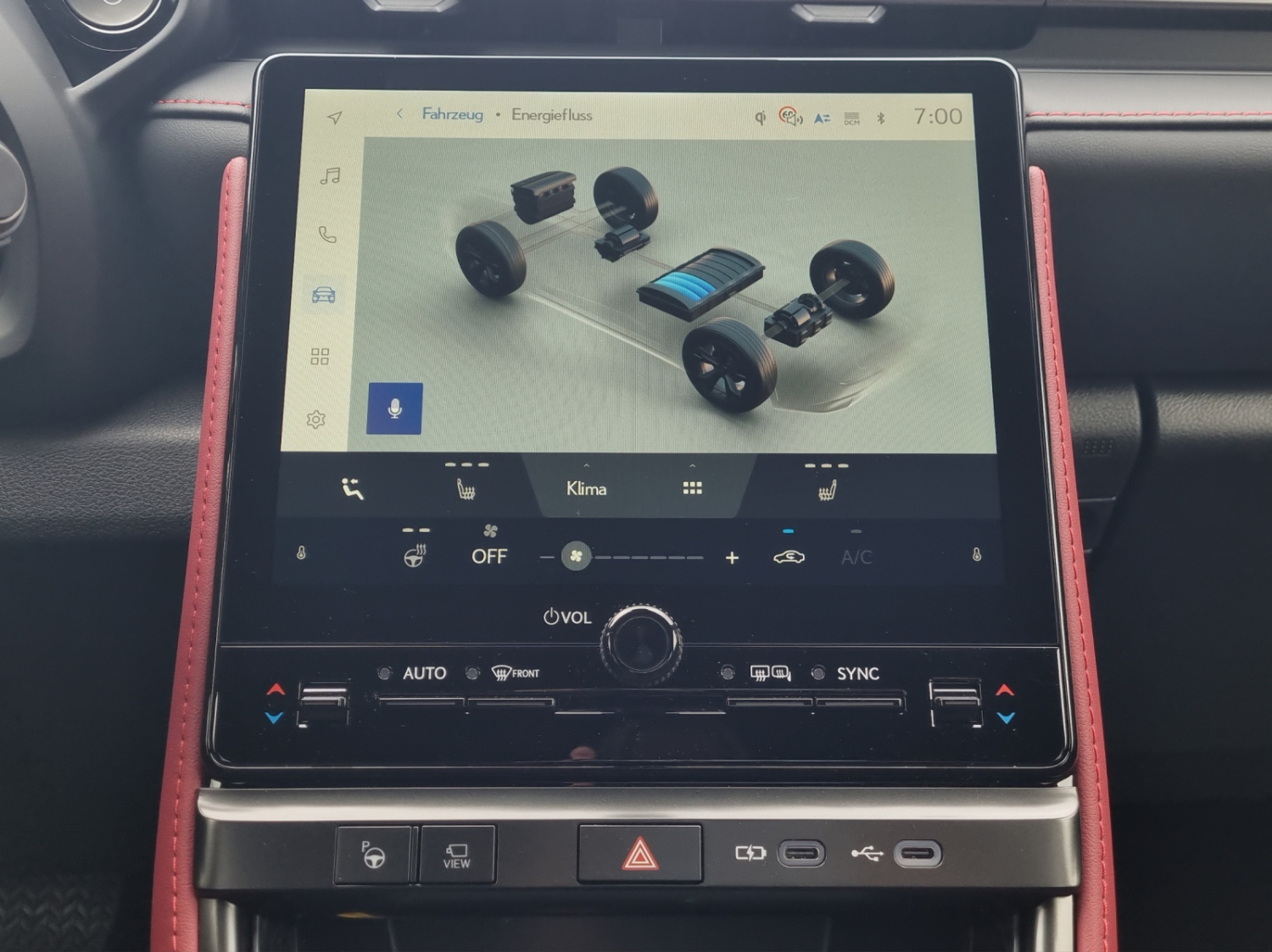 LEXUS LBX 1.5 Hybrid Vibrant Edition AWD-image-14