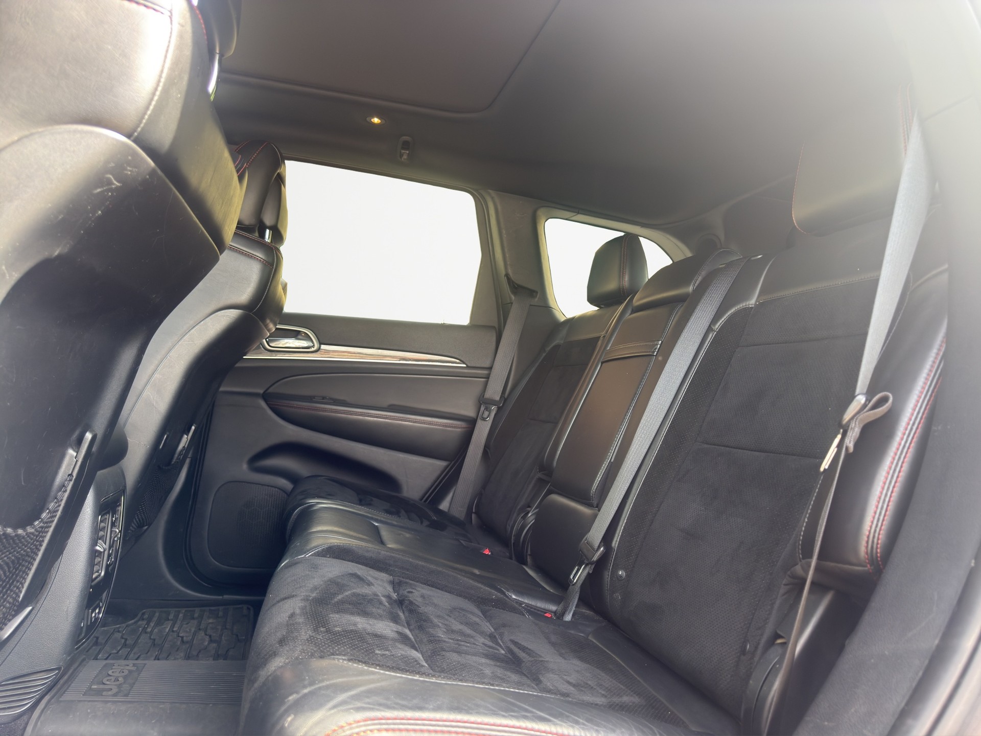 JEEP Grand Cherokee 3.0 CRD Trailhawk Automatic-image-8
