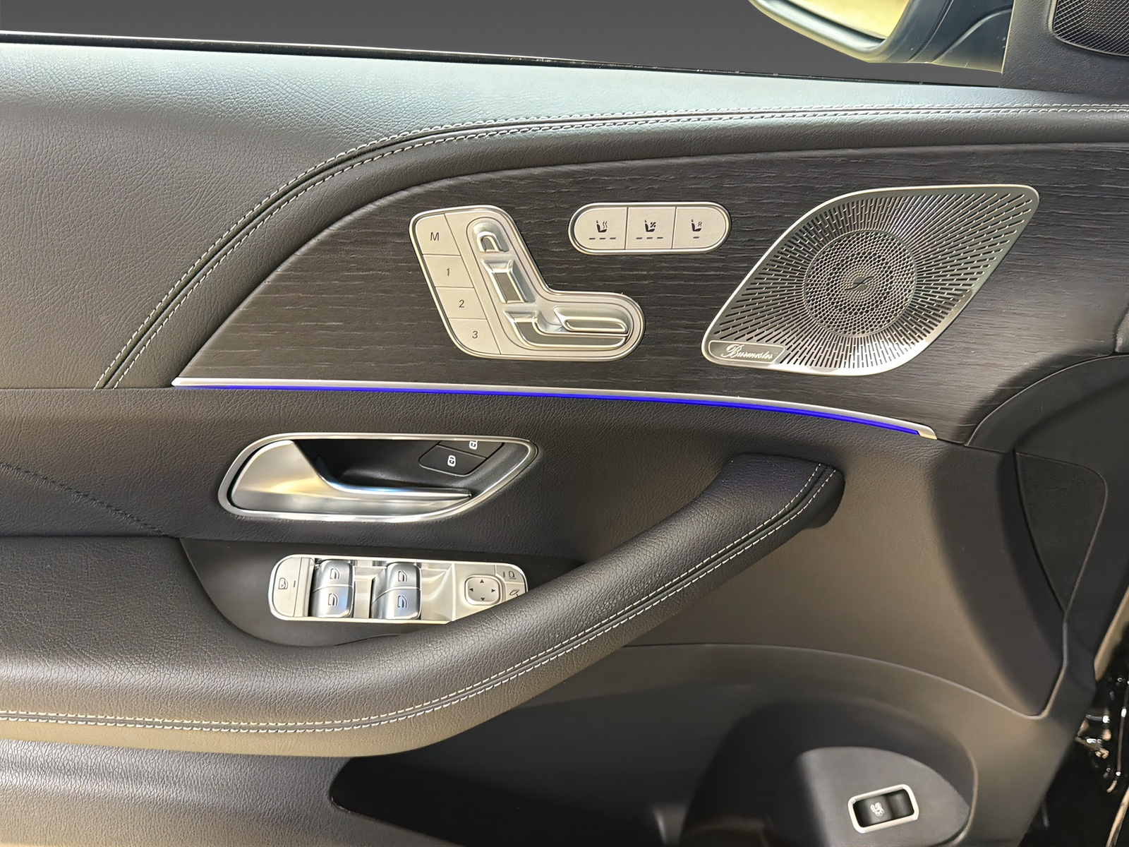 MERCEDES-BENZ GLE 450 d 4Matic-image-9