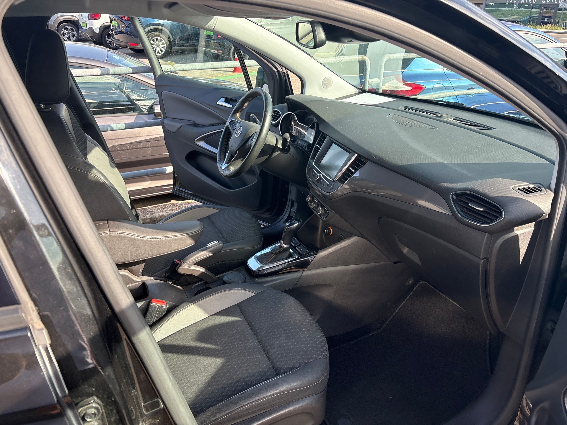 OPEL Crossland X 1.2i TP Excellence Automatik-image-7