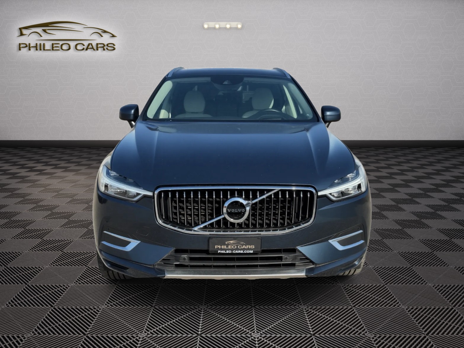 VOLVO XC60 B4 Diesel Mild Hybrid AWD Inscription Geartronic-image-1
