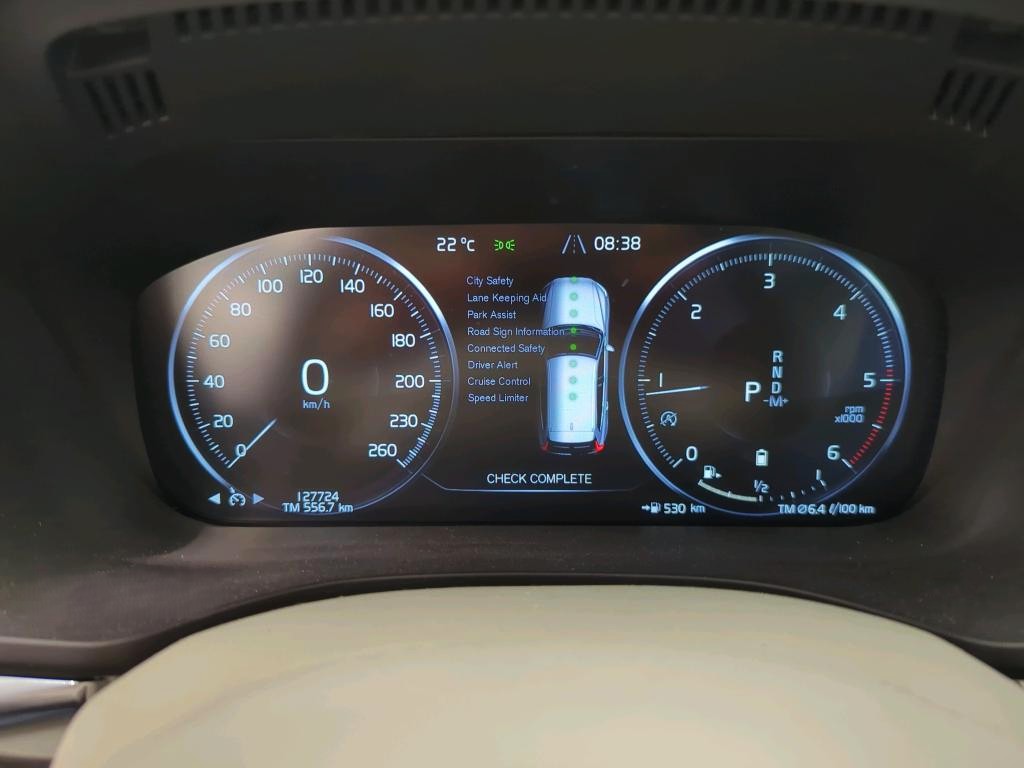 VOLVO XC60 B4 Diesel Mild Hybrid AWD Inscription Geartronic-image-12