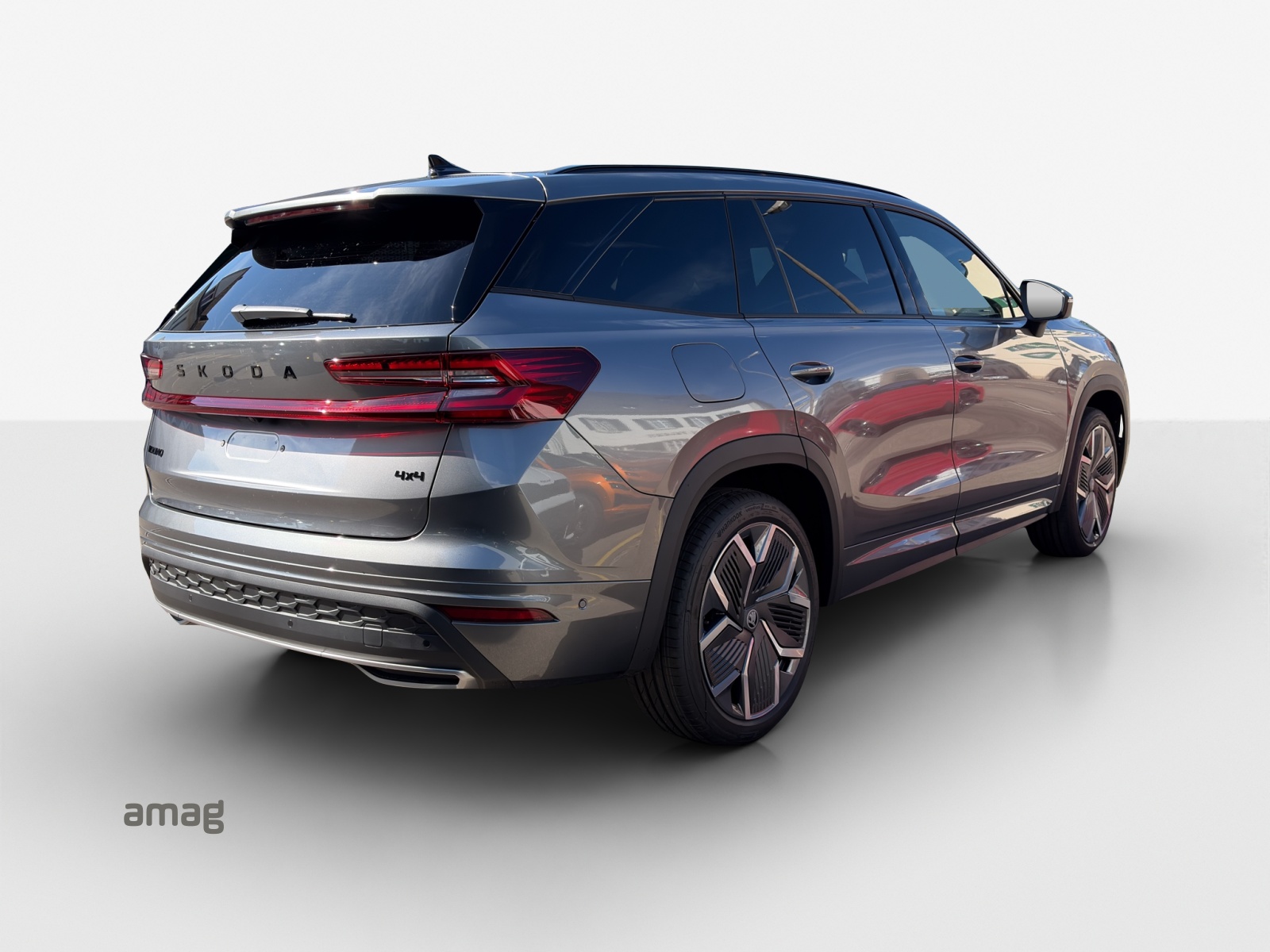 SKODA Kodiaq 2.0 TDI Sportline 4x4-image-4