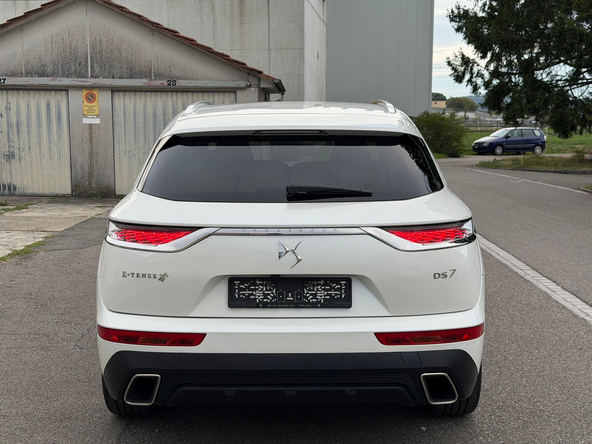 DS AUTOMOBILES 1.6 E-Tense Club 4x4-image-2