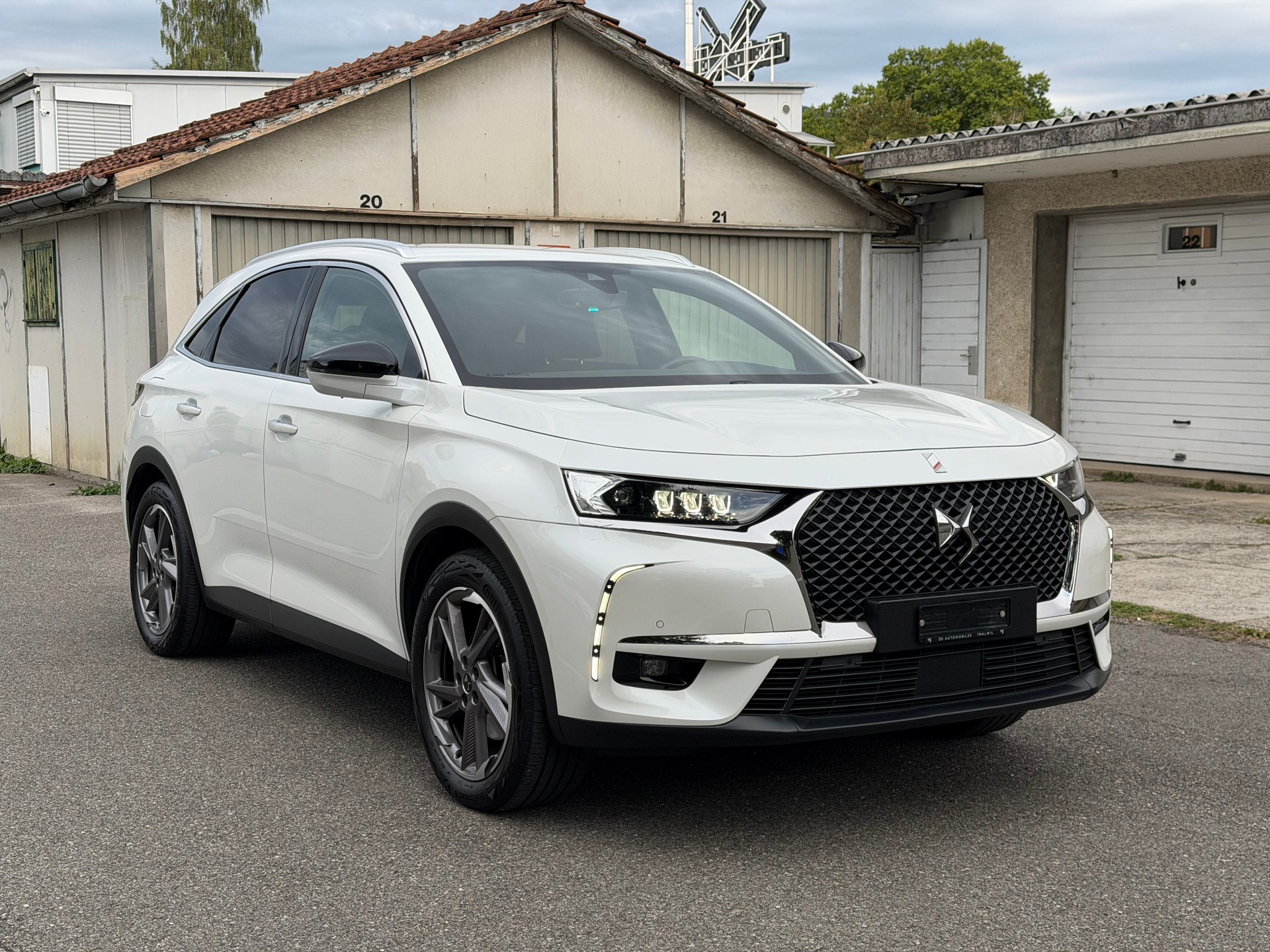 DS AUTOMOBILES 1.6 E-Tense Club 4x4-image-0