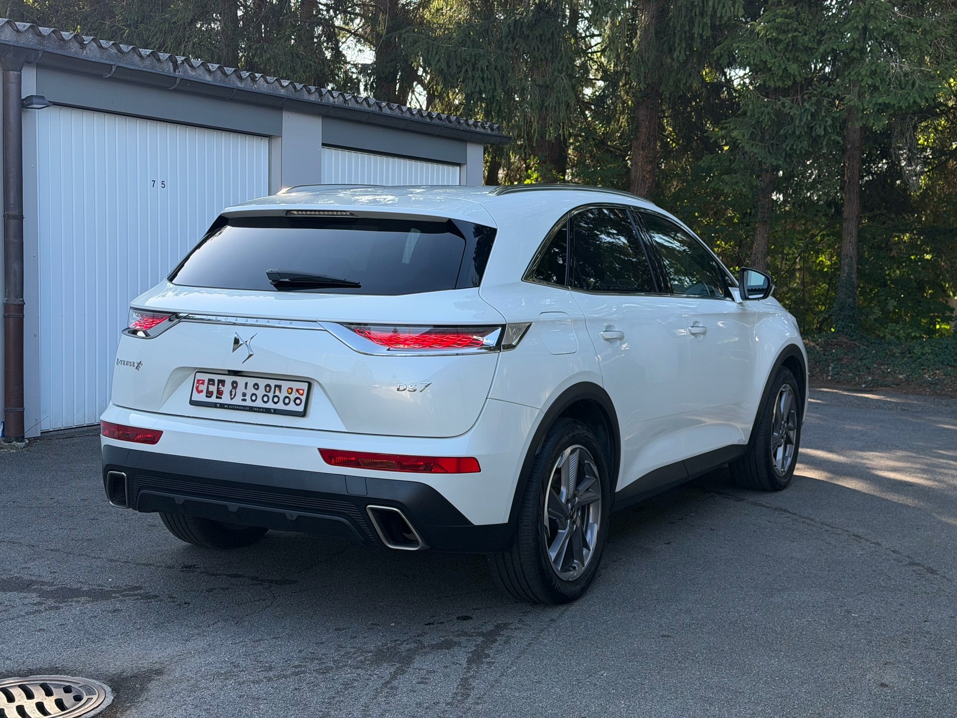 DS AUTOMOBILES 1.6 E-Tense Club 4x4-image-2