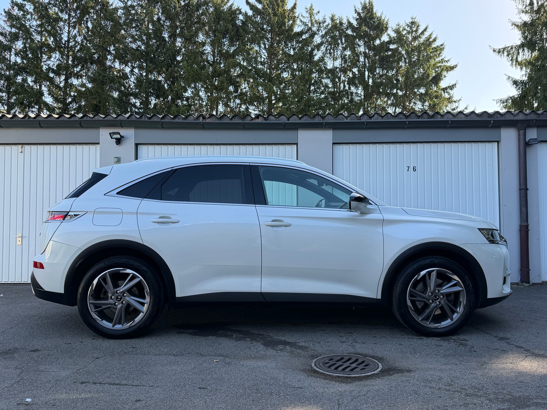 DS AUTOMOBILES 1.6 E-Tense Club 4x4-image-3