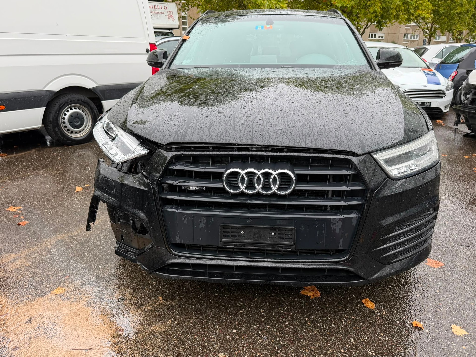AUDI Q3 2.0 TFSI design quattro S-tronic-image-6