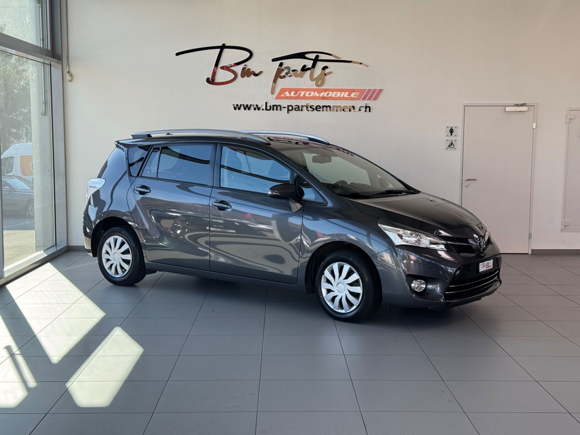 TOYOTA Verso 1.8 Swiss Trend-image-0