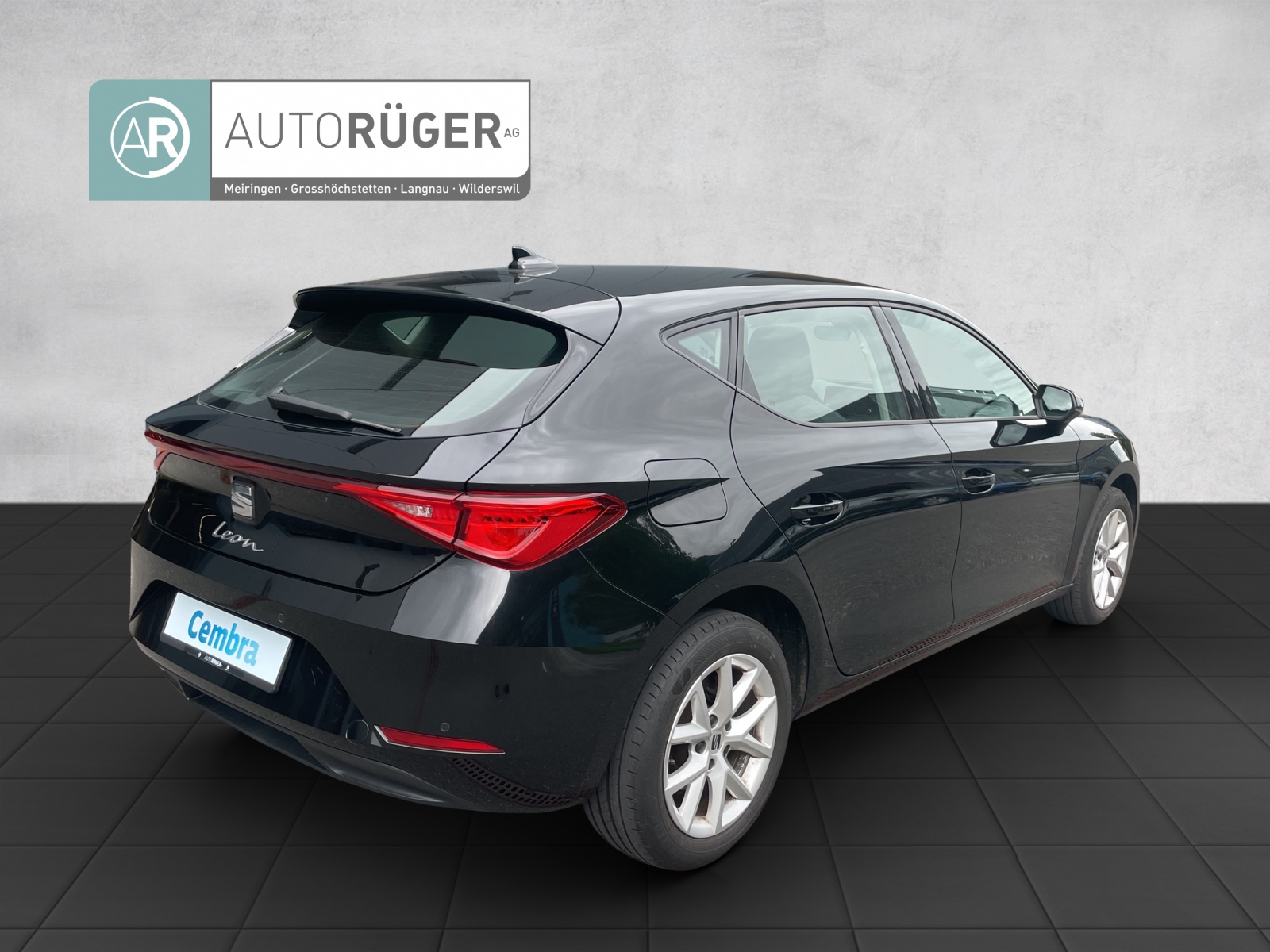 SEAT Leon 1.0 eTSI mHEV Style-image-5