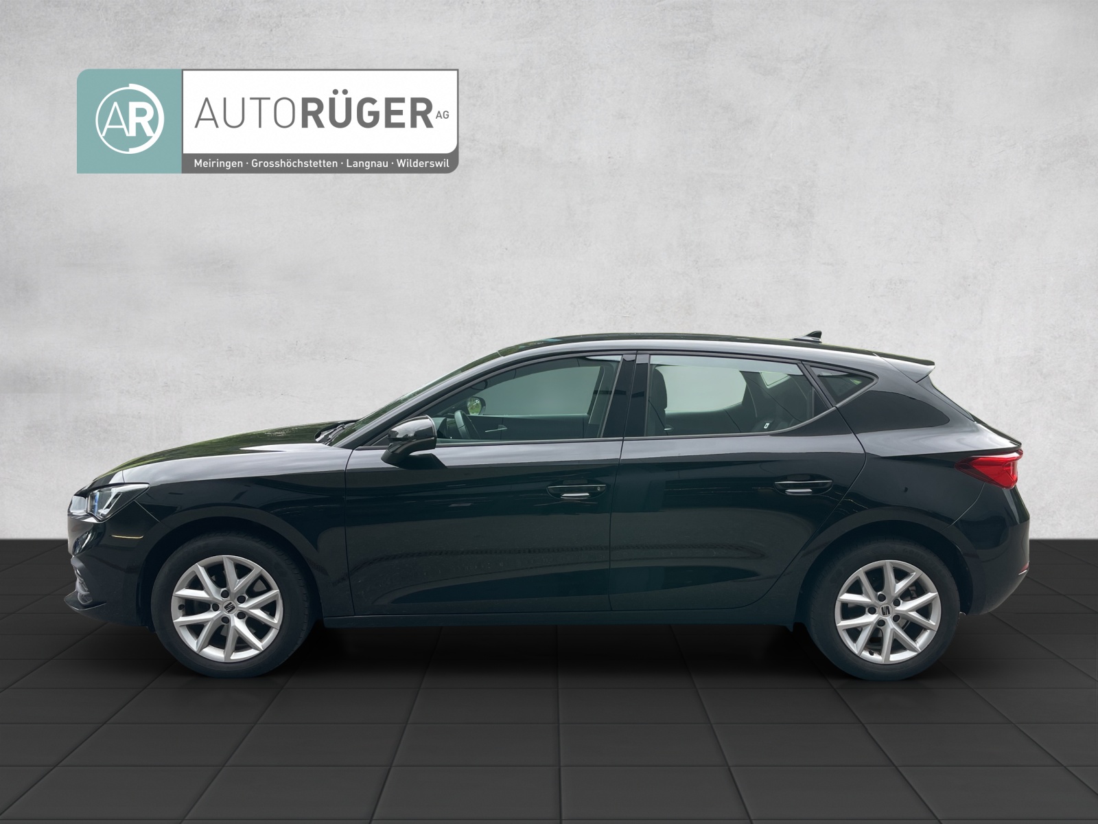 SEAT Leon 1.0 eTSI mHEV Style-image-2