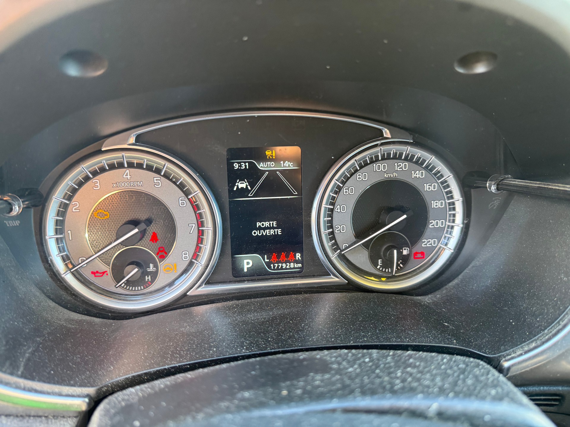 SUZUKI Vitara 1.0 Unico Automatic-image-7