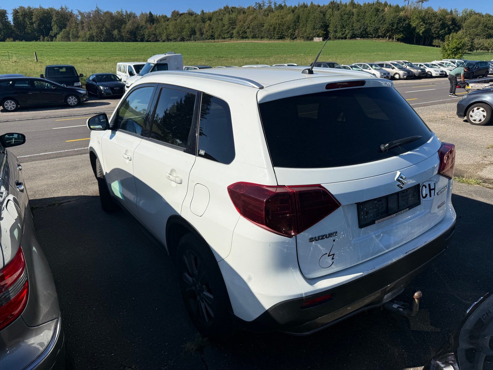 SUZUKI Vitara 1.0 Unico Automatic-image-3