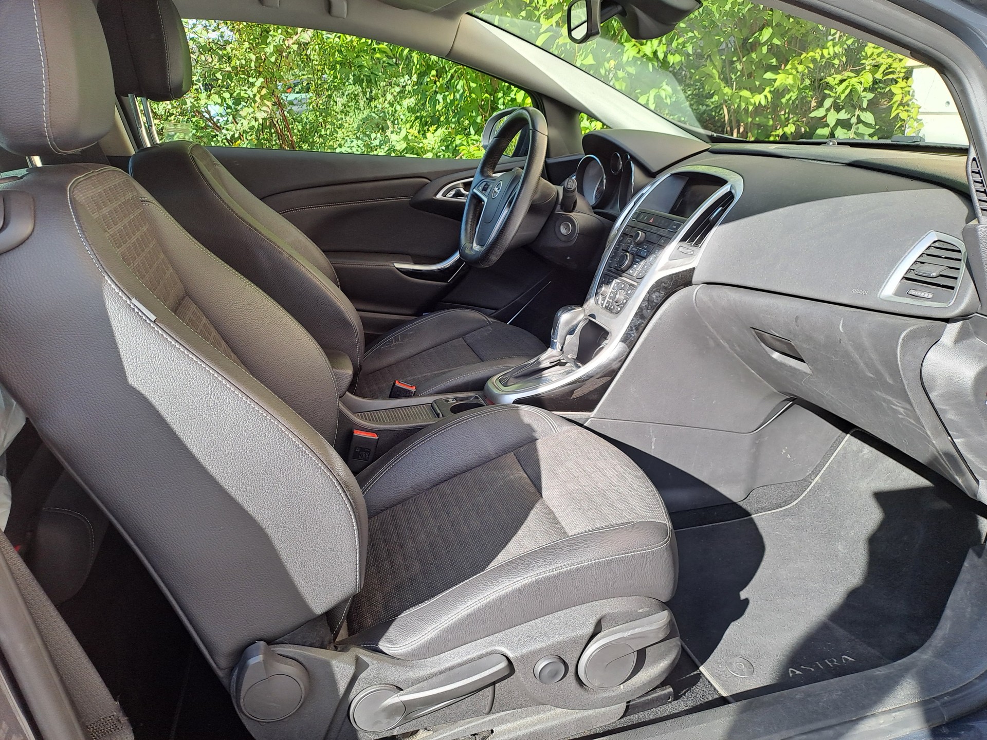 OPEL GTC A14NET Sport-image-6