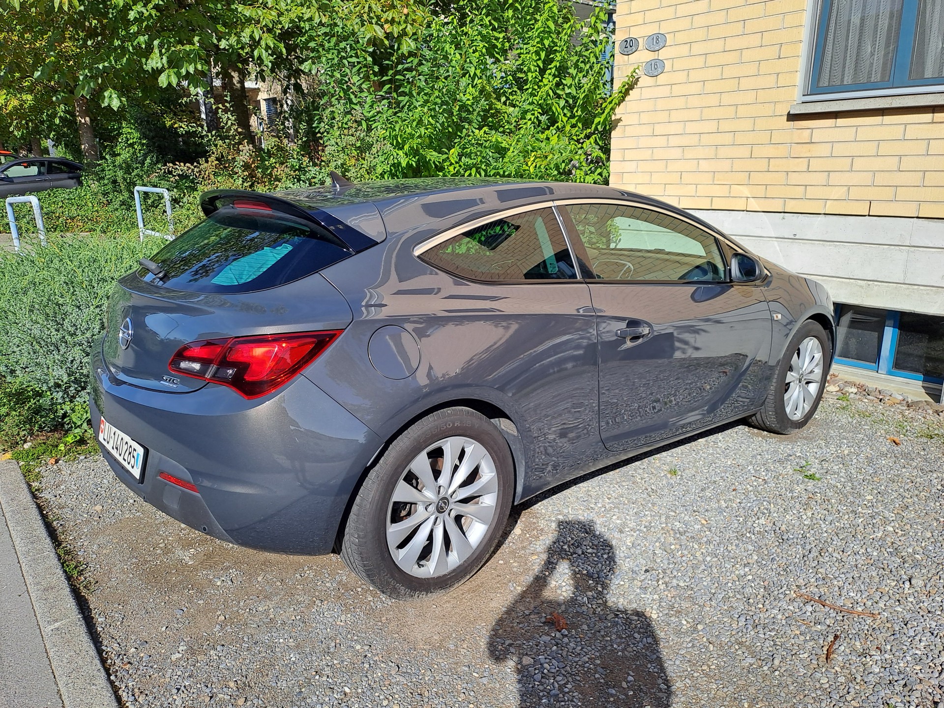OPEL GTC A14NET Sport-image-1