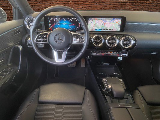 MERCEDES-BENZ A 180 Night Star-image-8