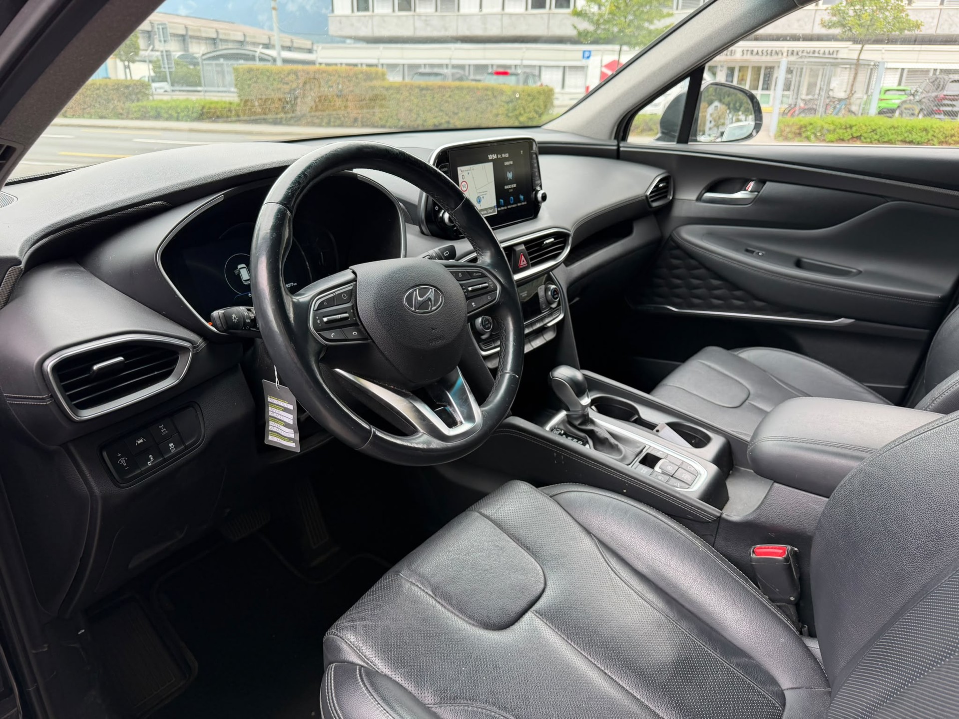 HYUNDAI Santa Fe 2.2 CRDI 4WD Automatic-image-12