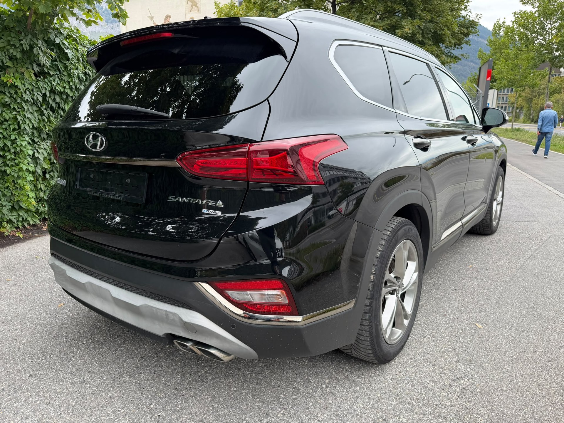HYUNDAI Santa Fe 2.2 CRDI 4WD Automatic-image-3
