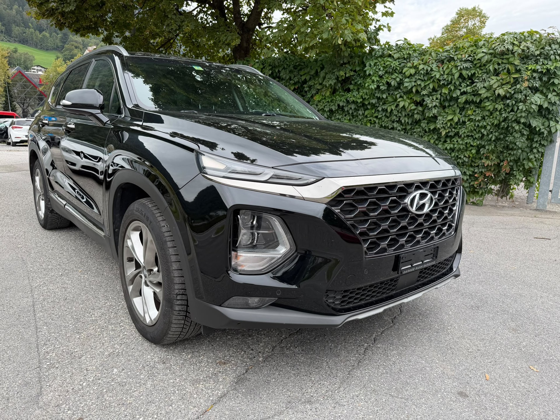 HYUNDAI Santa Fe 2.2 CRDI 4WD Automatic-image-1