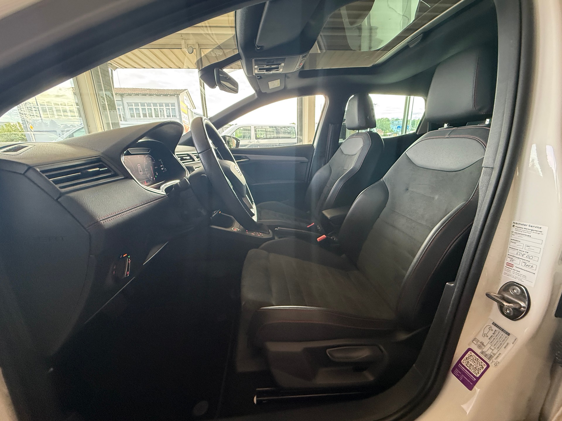 SEAT Ibiza 1.0 EcoTSI Hola FR DSG ***PANORAMADACH***-image-8
