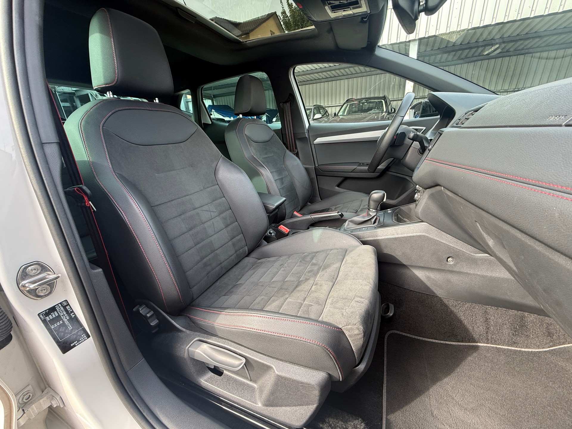 SEAT Ibiza 1.0 EcoTSI Hola FR DSG ***PANORAMADACH***-image-12