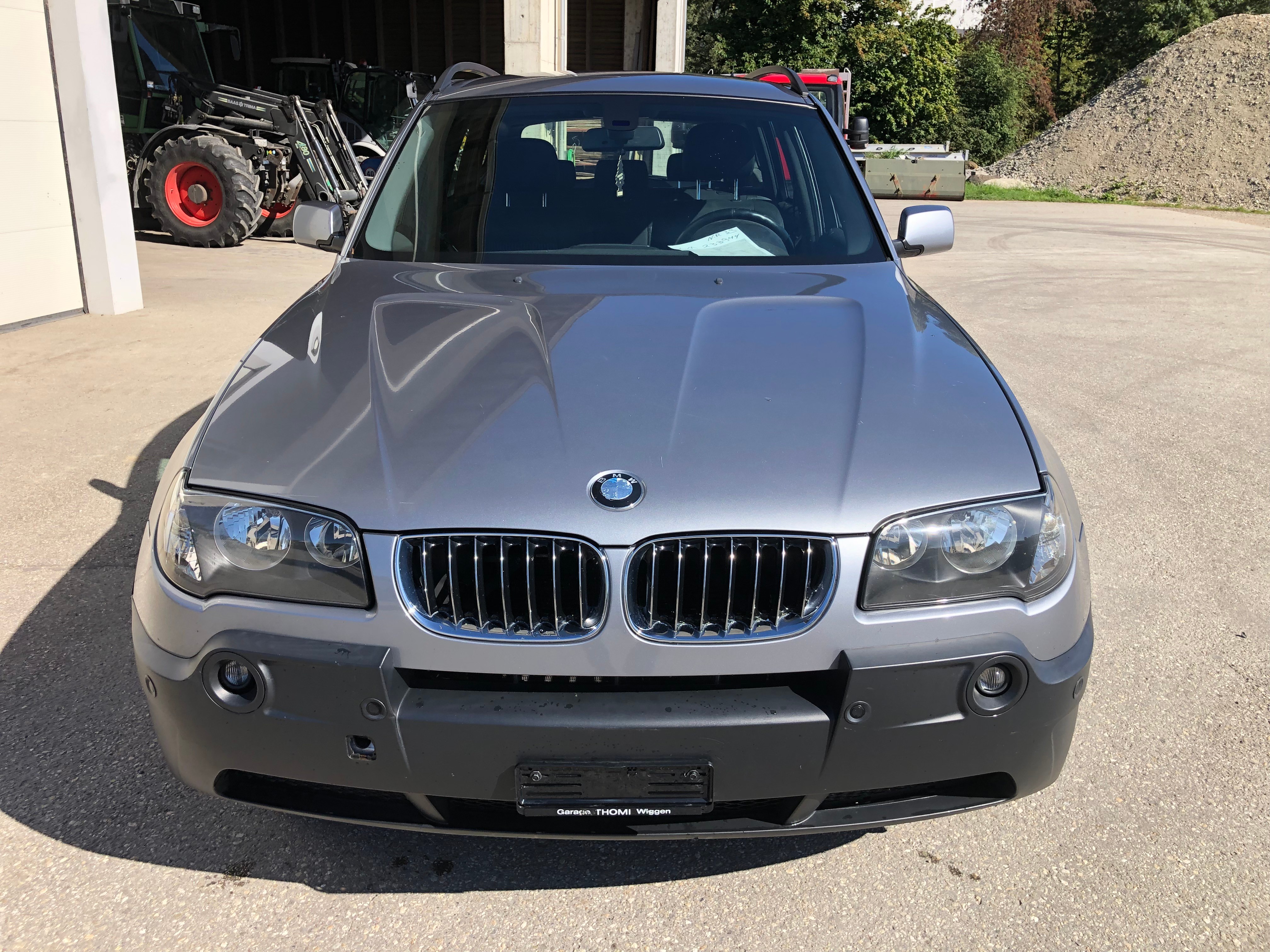Car photo