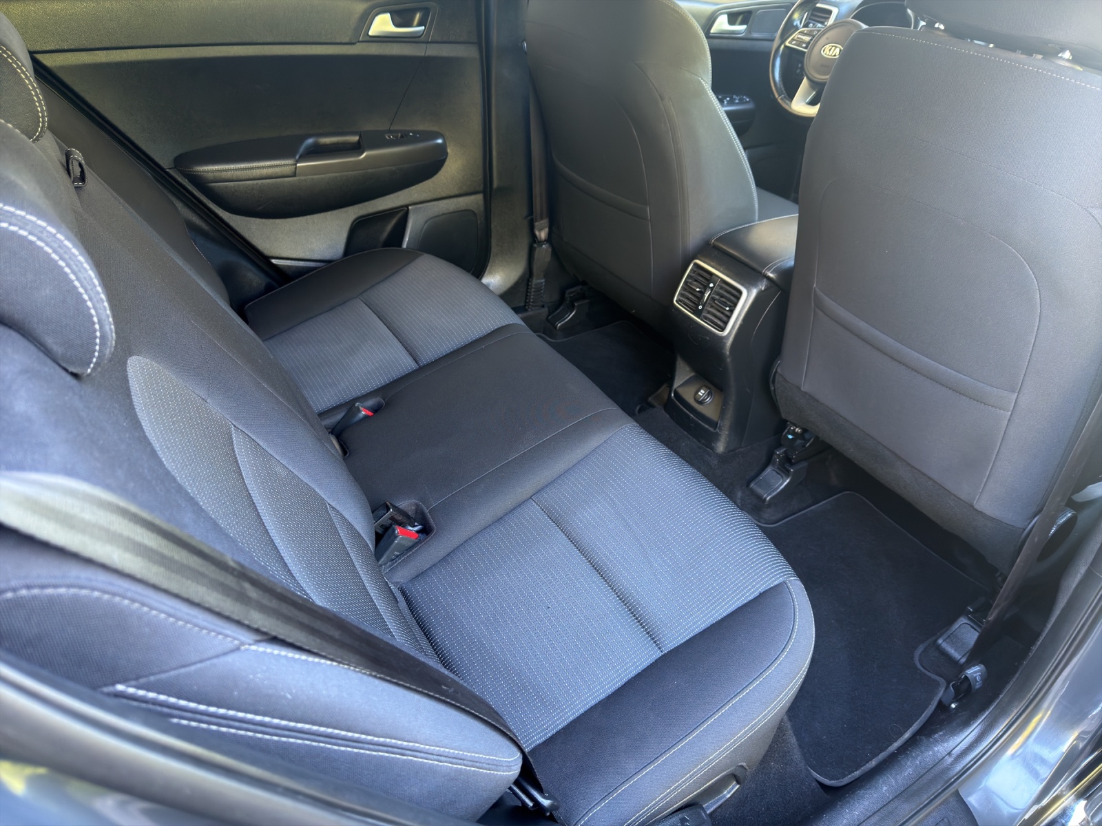 KIA Sportage 1.6CRDi Mild Hybrid Power 2020 4WD Automat-image-12