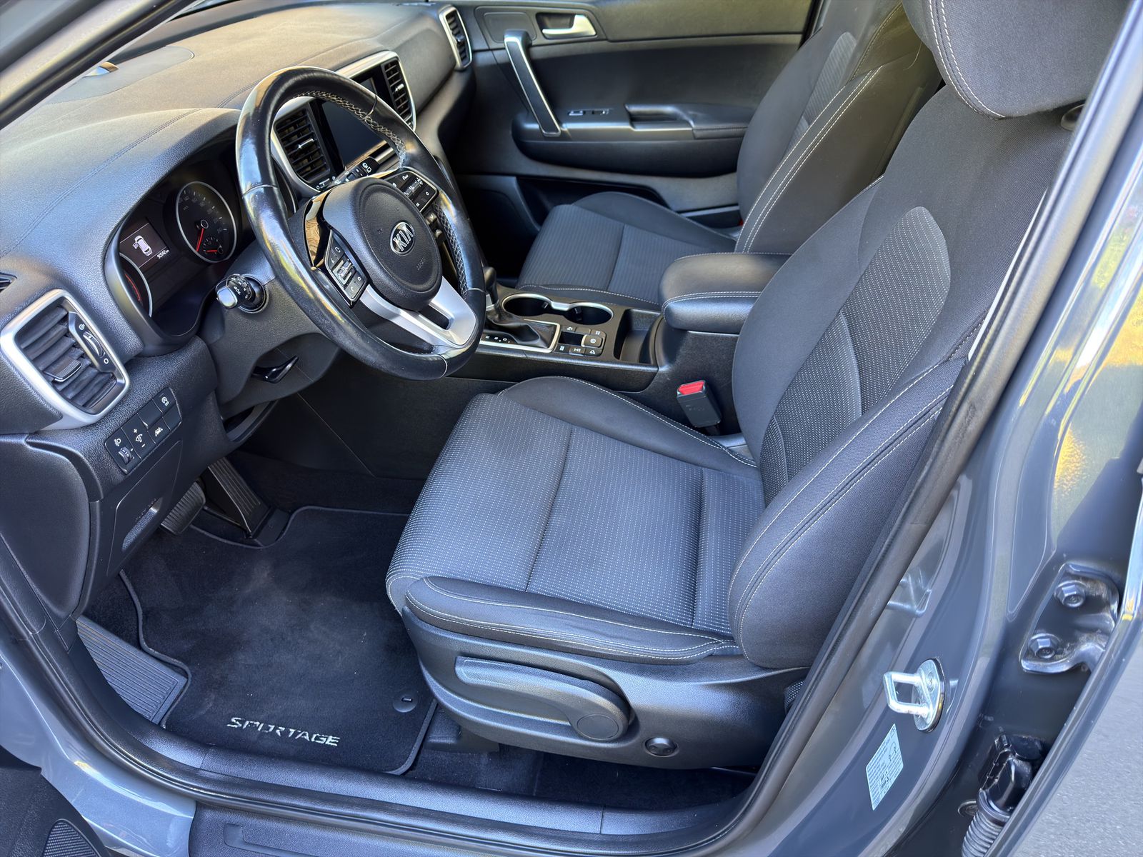 KIA Sportage 1.6CRDi Mild Hybrid Power 2020 4WD Automat-image-9