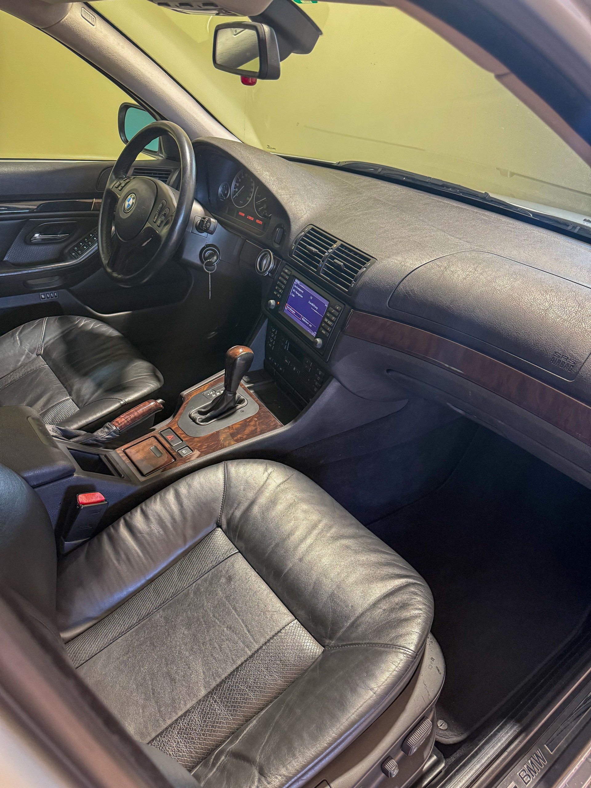 BMW 530i 24V ABS dAiB-image-3