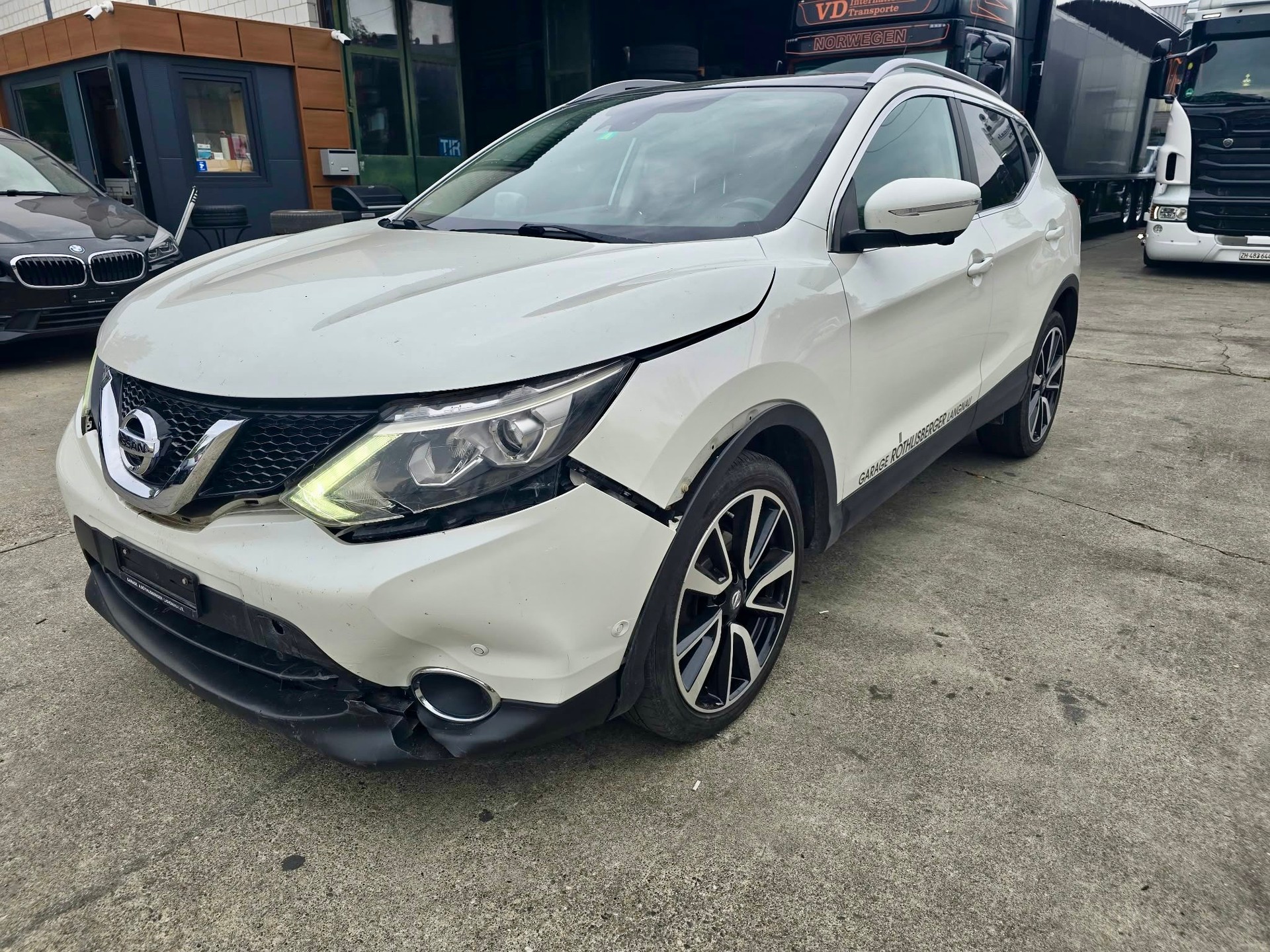 NISSAN Qashqai 1.6 dCi acenta ALL-MODE 4x4-image-0
