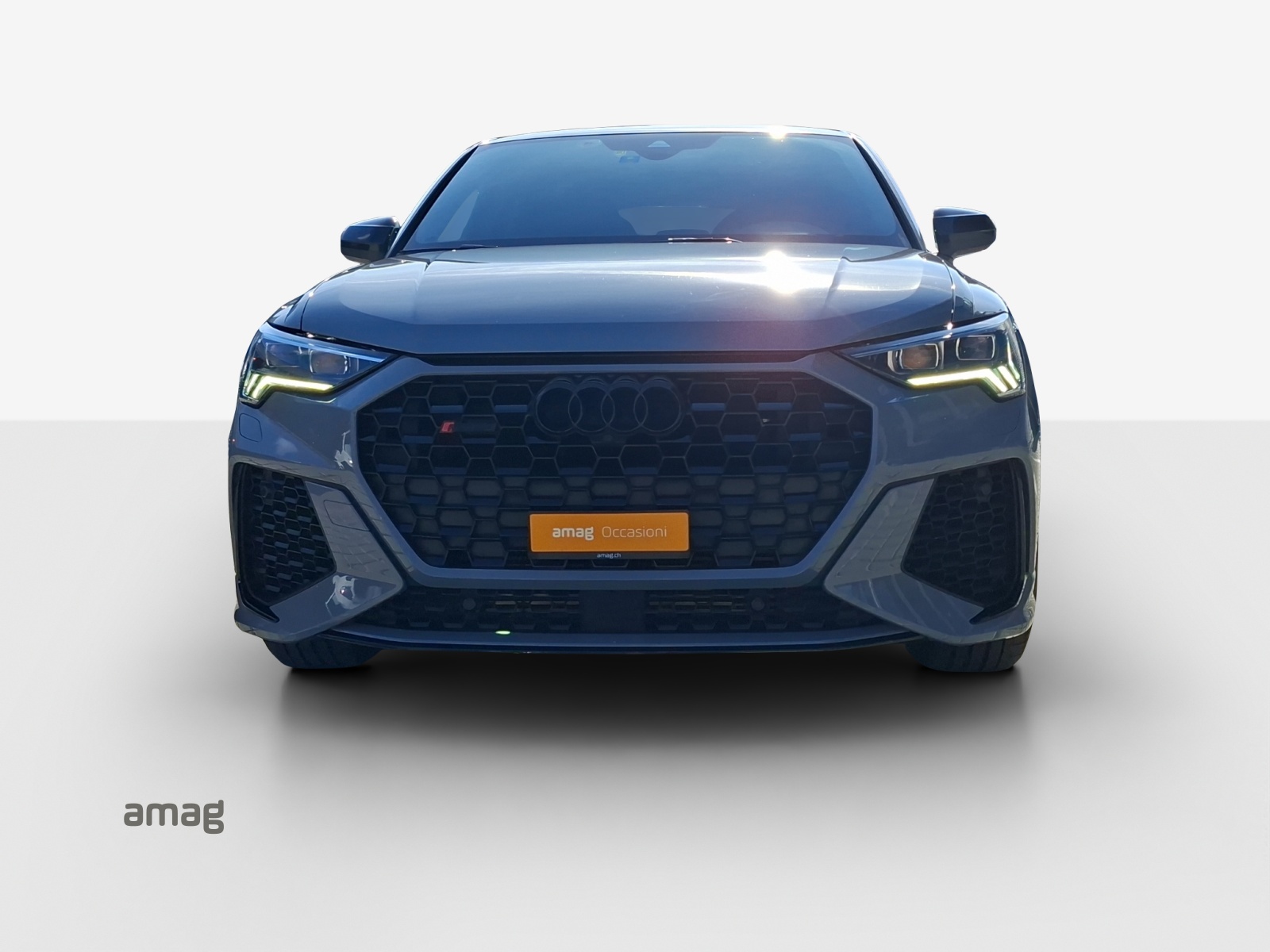 AUDI RS Q3 Sportback quattro S tronic-image-6