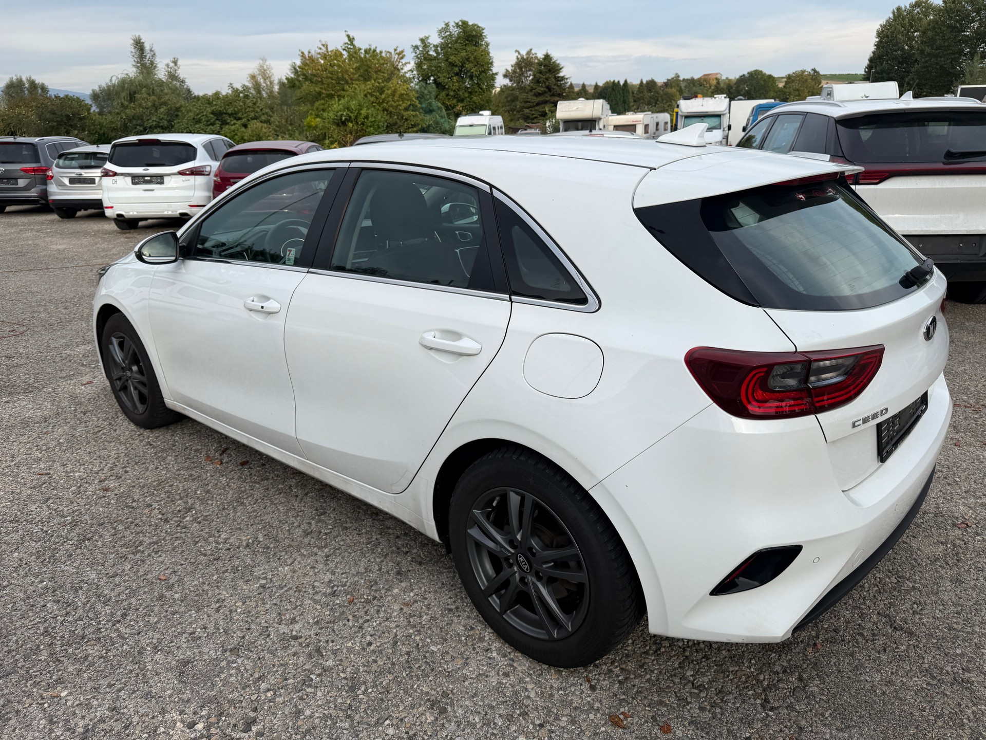 KIA Ceed 1.4 T-GDi Style DCT-image-8