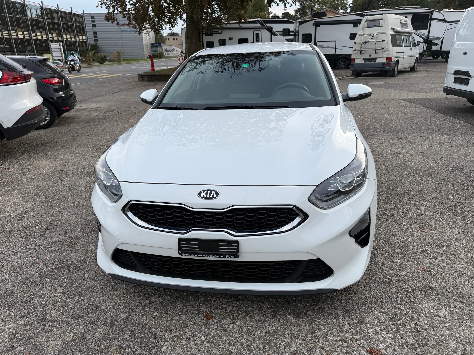 KIA Ceed 1.4 T-GDi Style DCT-image-0