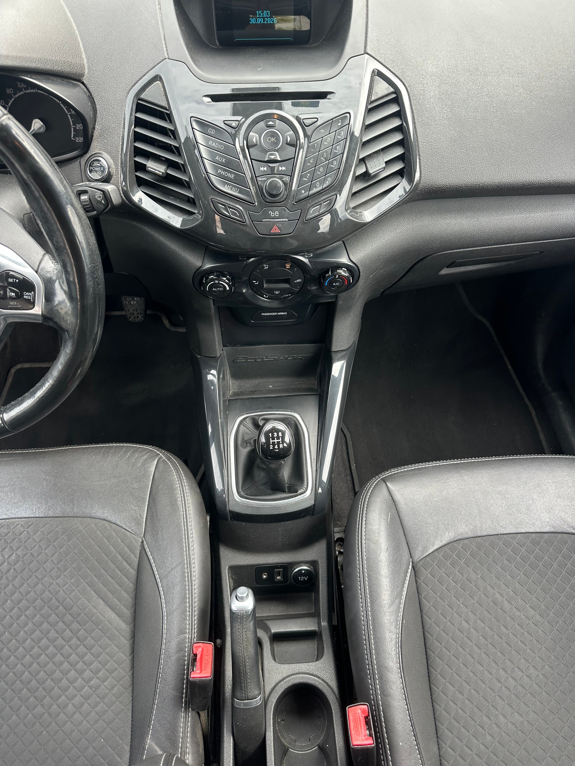 FORD EcoSport 1.0 SCTi Titanium-image-7