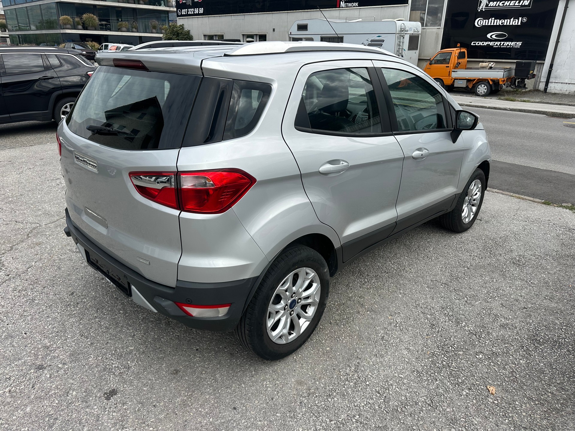 FORD EcoSport 1.0 SCTi Titanium-image-3