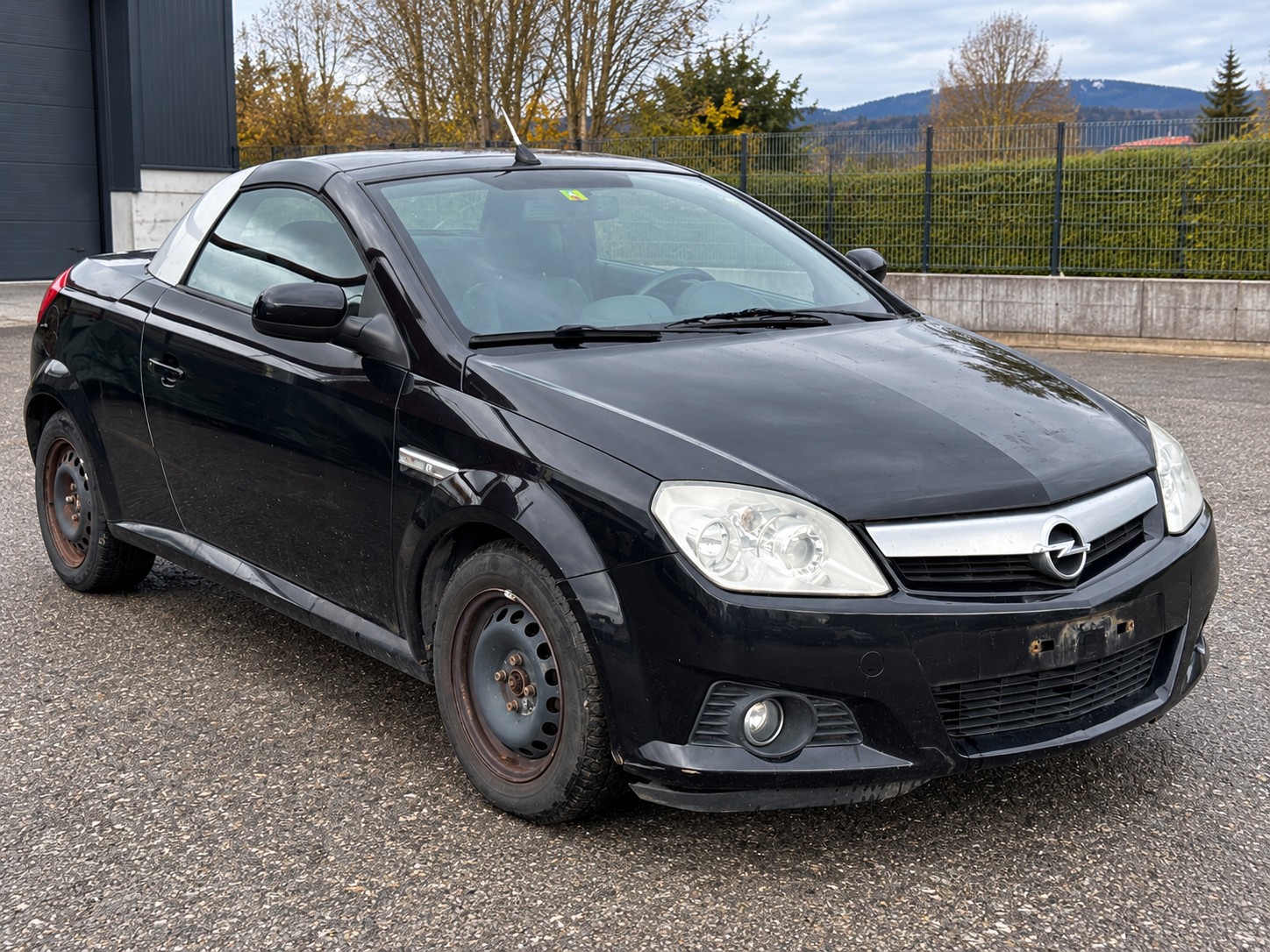 Car photo