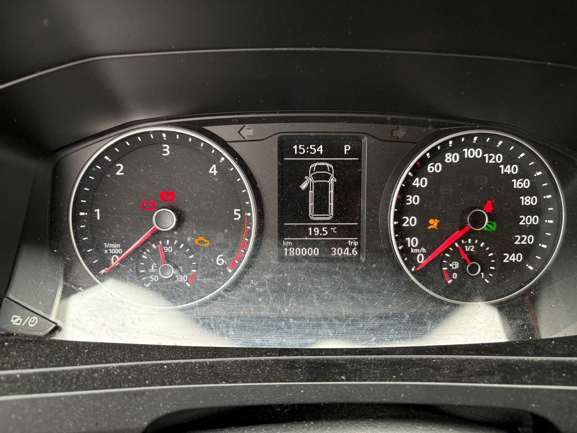 VW 2.0 TDI 150 TL Liberty DSG-image-4