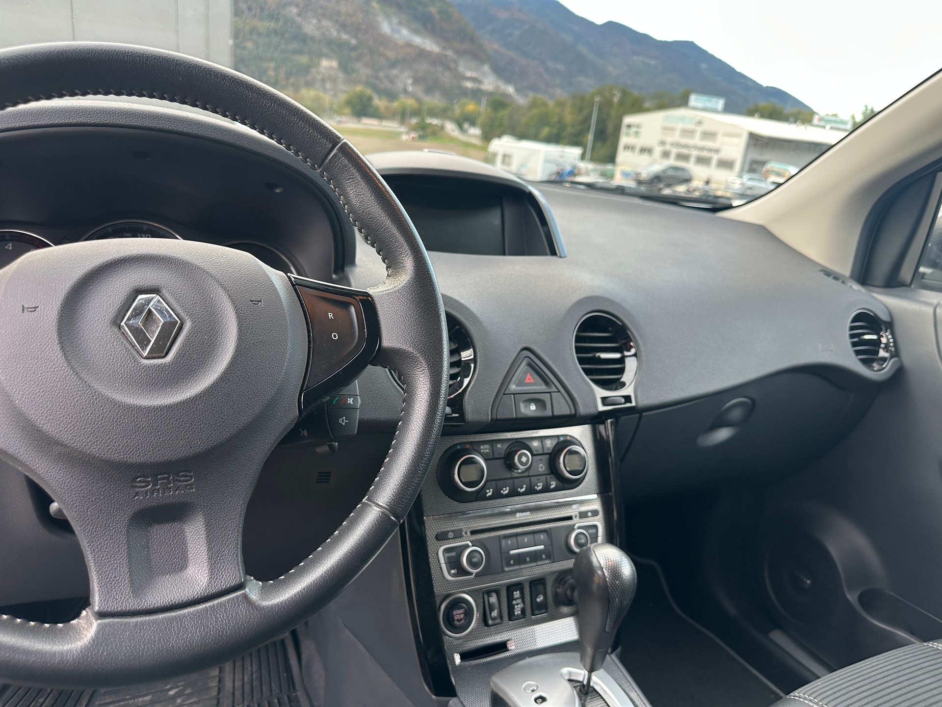 RENAULT Koleos 2.0 dCi Swiss Edition 4x4 Automatic-image-4