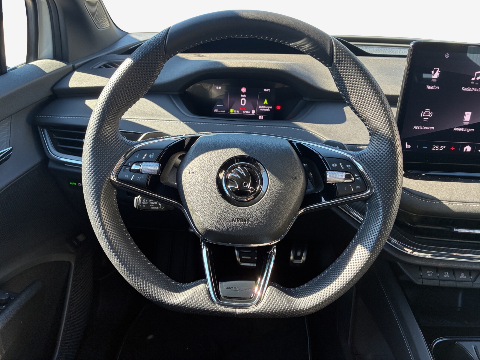 SKODA Enyaq iV 80x SportLine-image-10