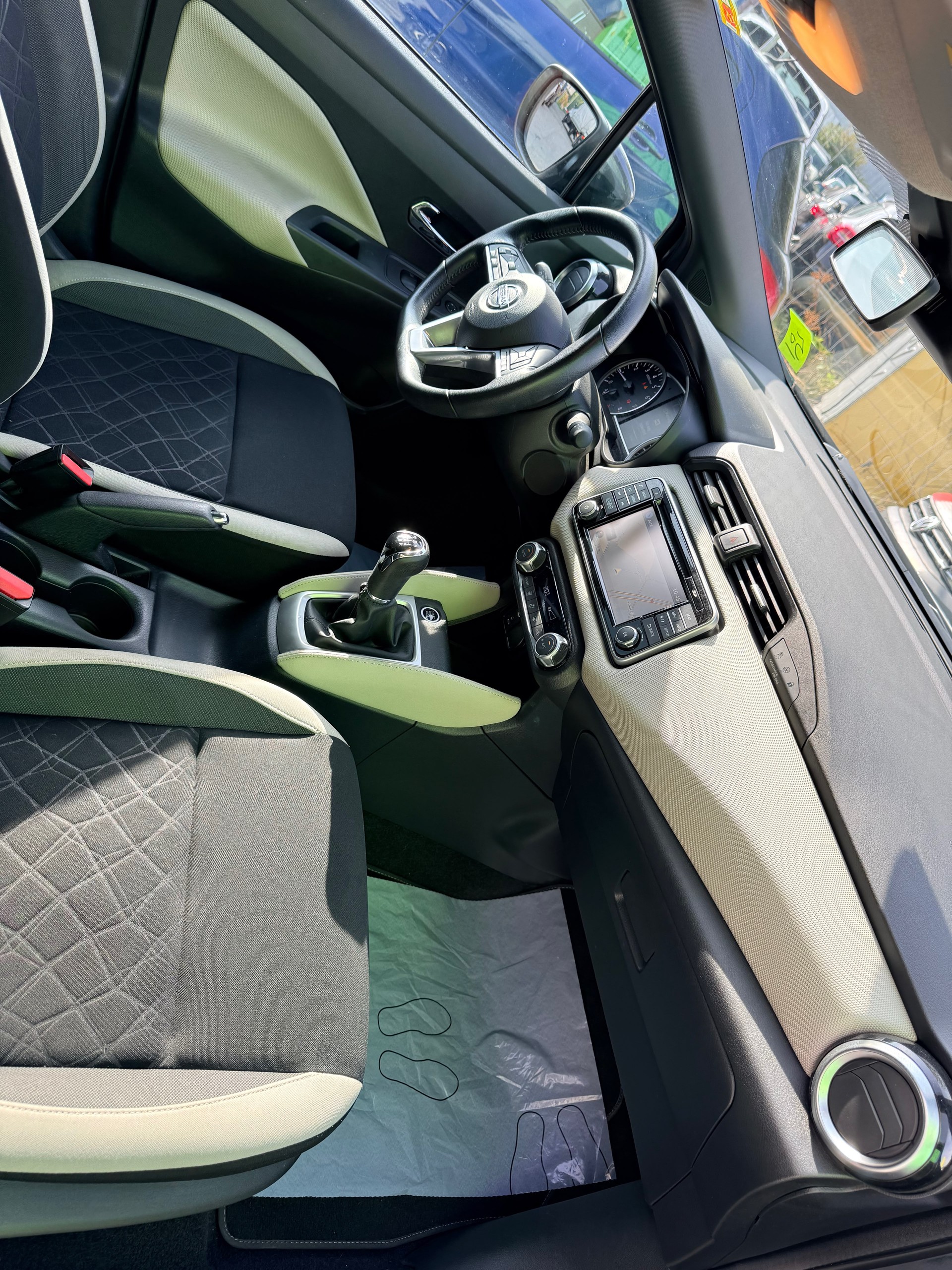 NISSAN Micra 0.9 IG-T N-Way-image-7
