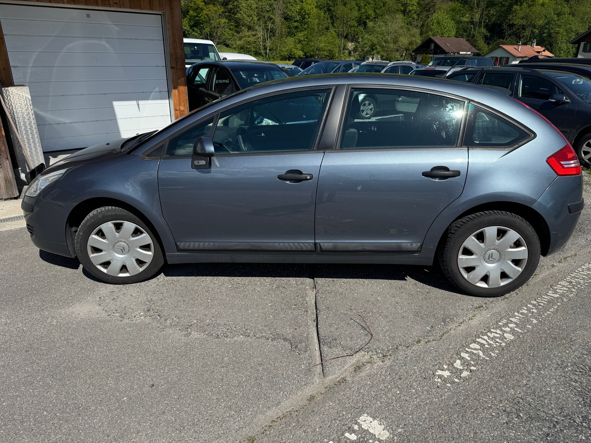 CITROEN C4 Berline 1.6i 16V SX-image-4