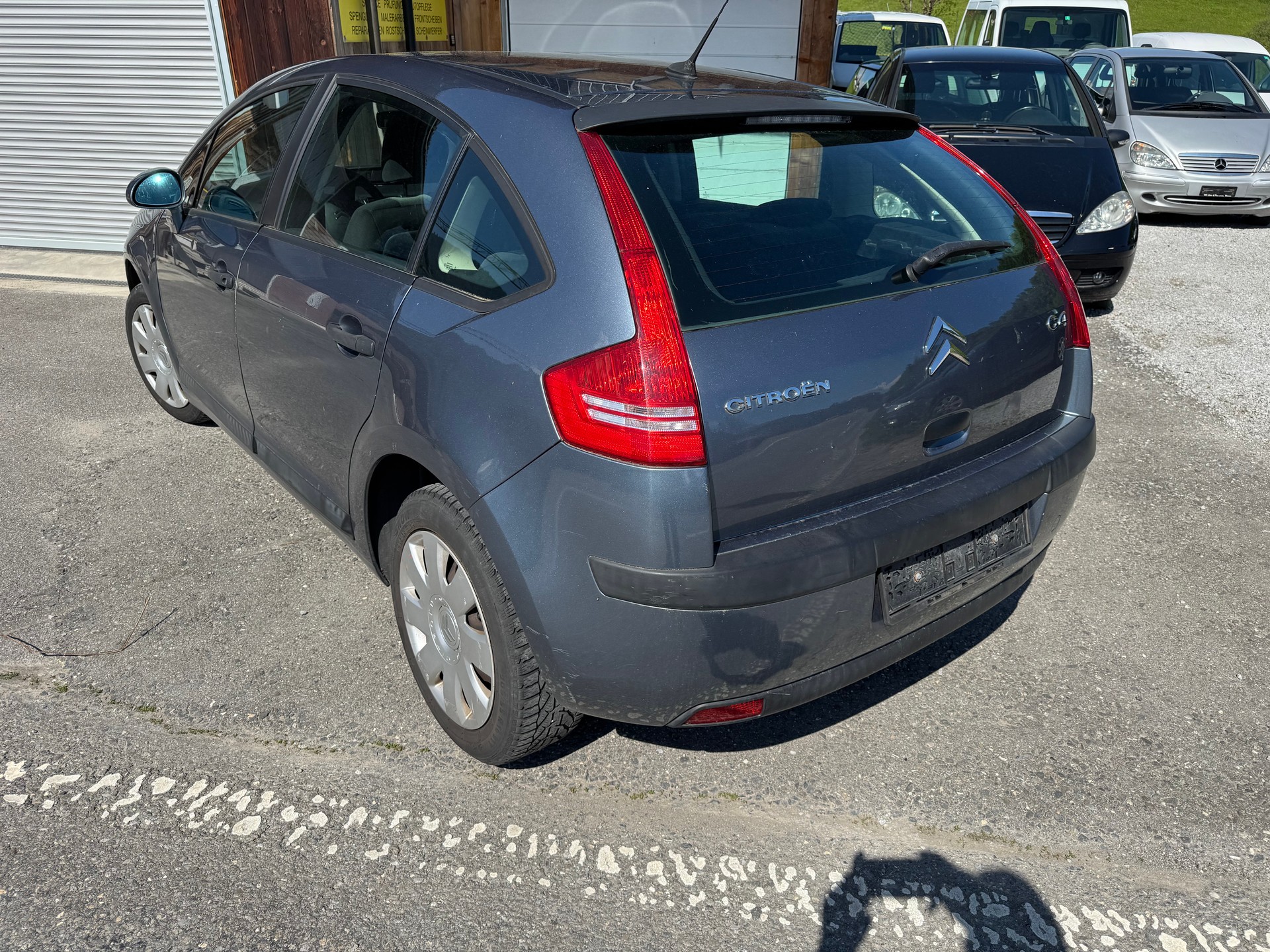CITROEN C4 Berline 1.6i 16V SX-image-3