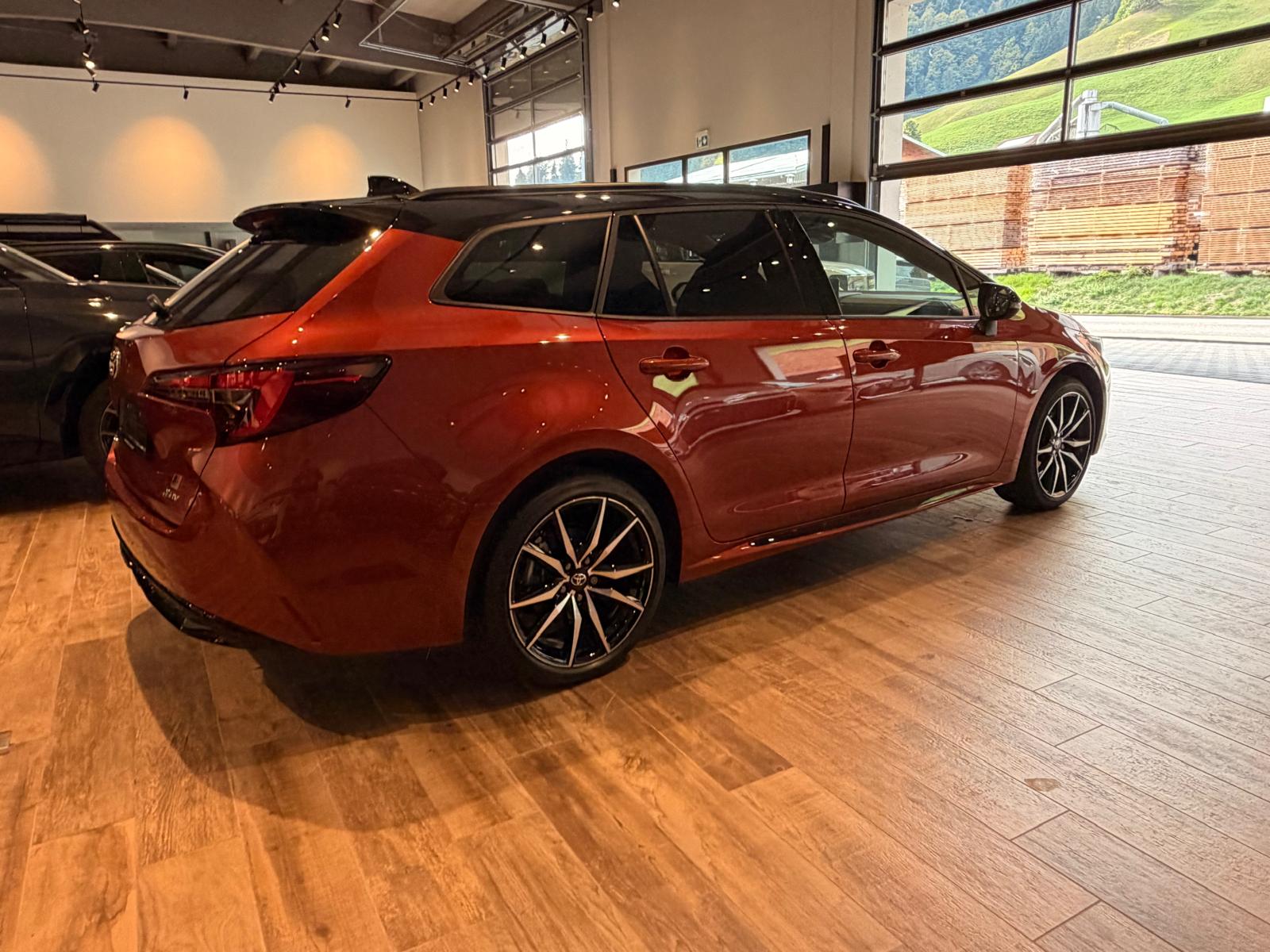 TOYOTA Corolla 2.0 HSD GR Sport e- CVTđ„8-fachđ„15 Jahre Garantieđ„-image-24