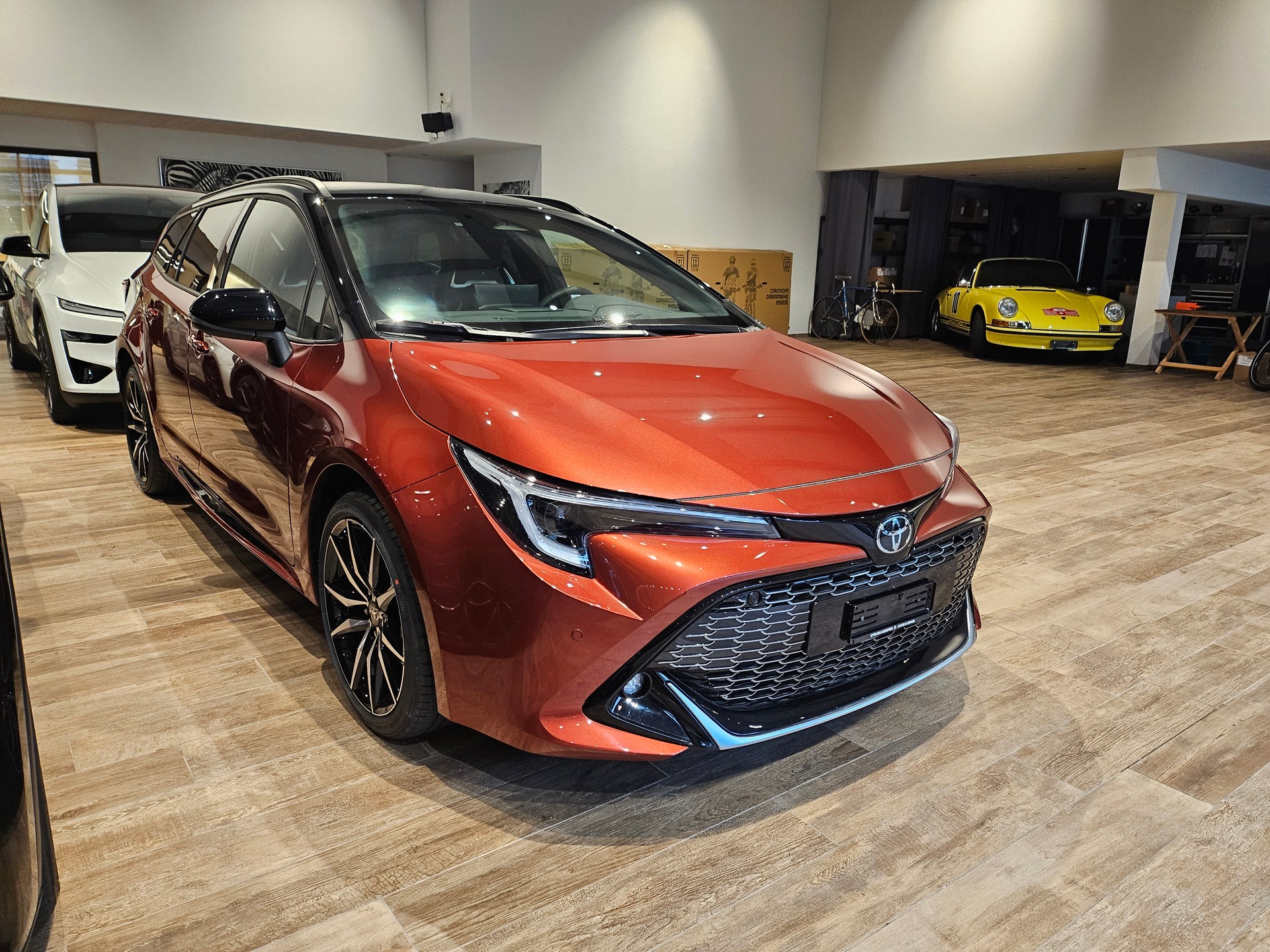 TOYOTA Corolla 2.0 HSD GR Sport e- CVT🔥8-fach🔥15 Jahre Garantie🔥-image-2