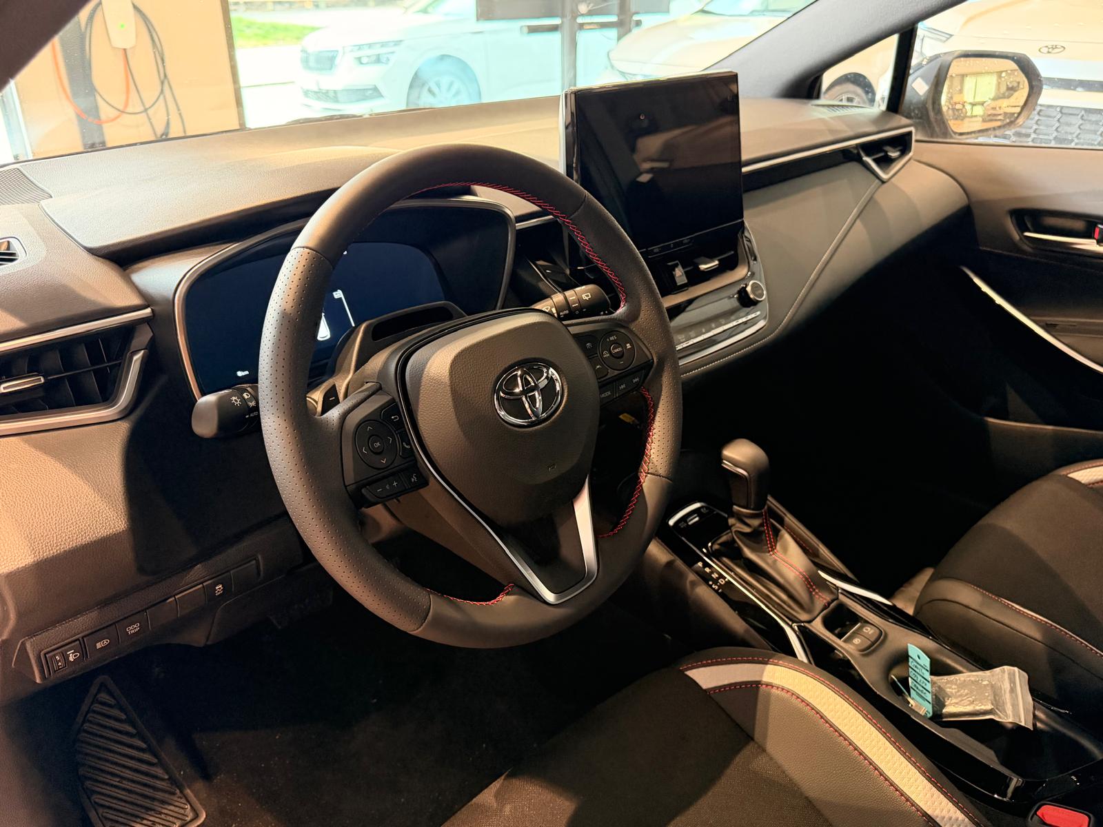 TOYOTA Corolla 2.0 HSD GR Sport e- CVTđ„8-fachđ„15 Jahre Garantieđ„-image-30