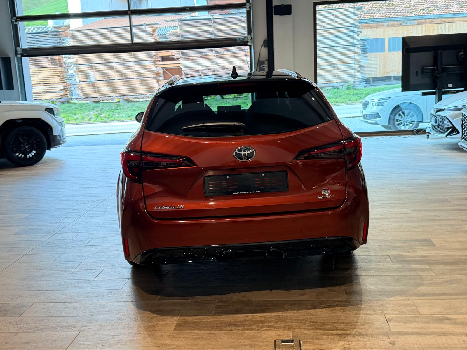 TOYOTA Corolla 2.0 HSD GR Sport e- CVTđ„8-fachđ„15 Jahre Garantieđ„-image-13